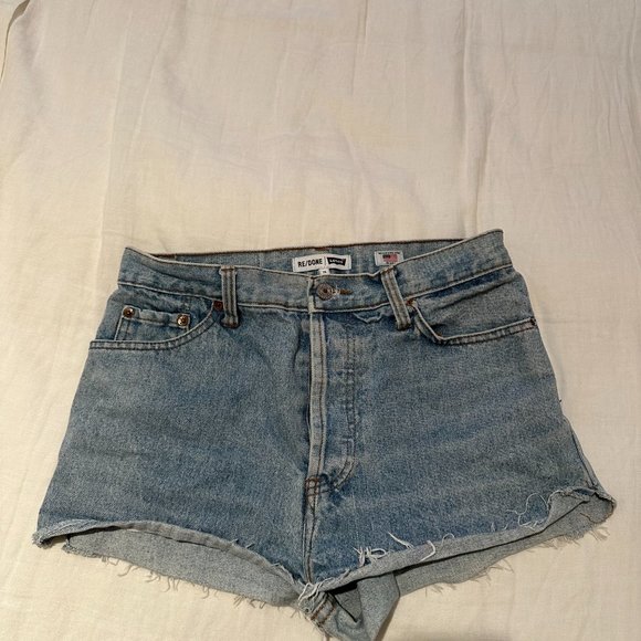 Re/Done X Vintage Levi's Shorts - Picture 2 of 4